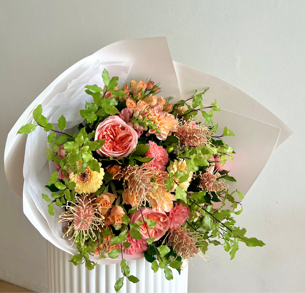 BRIGHT SPRING BOUQUET