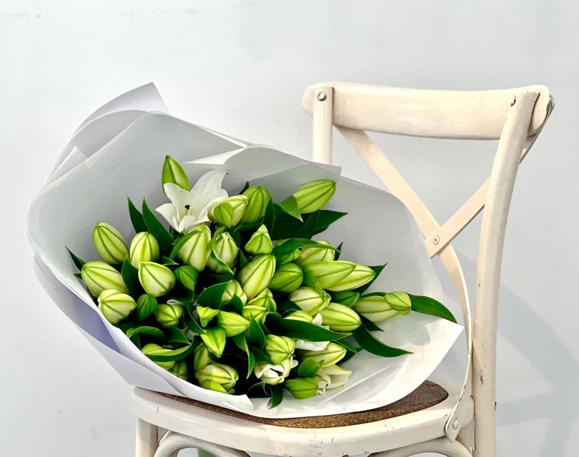 SCENTED LILLIES EN MASSE