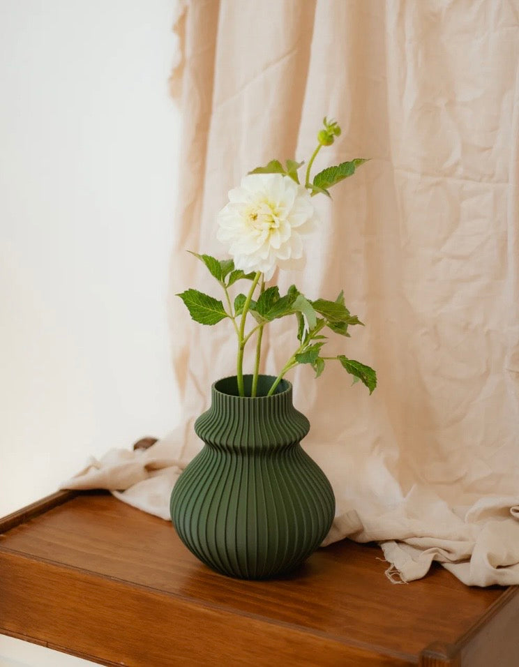 Gumnut Vase